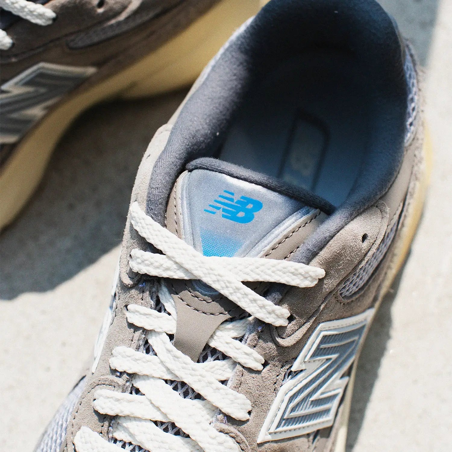 New Balance U2010GD “Grey Day” – A Modern Tribute to a Monochrome Icon