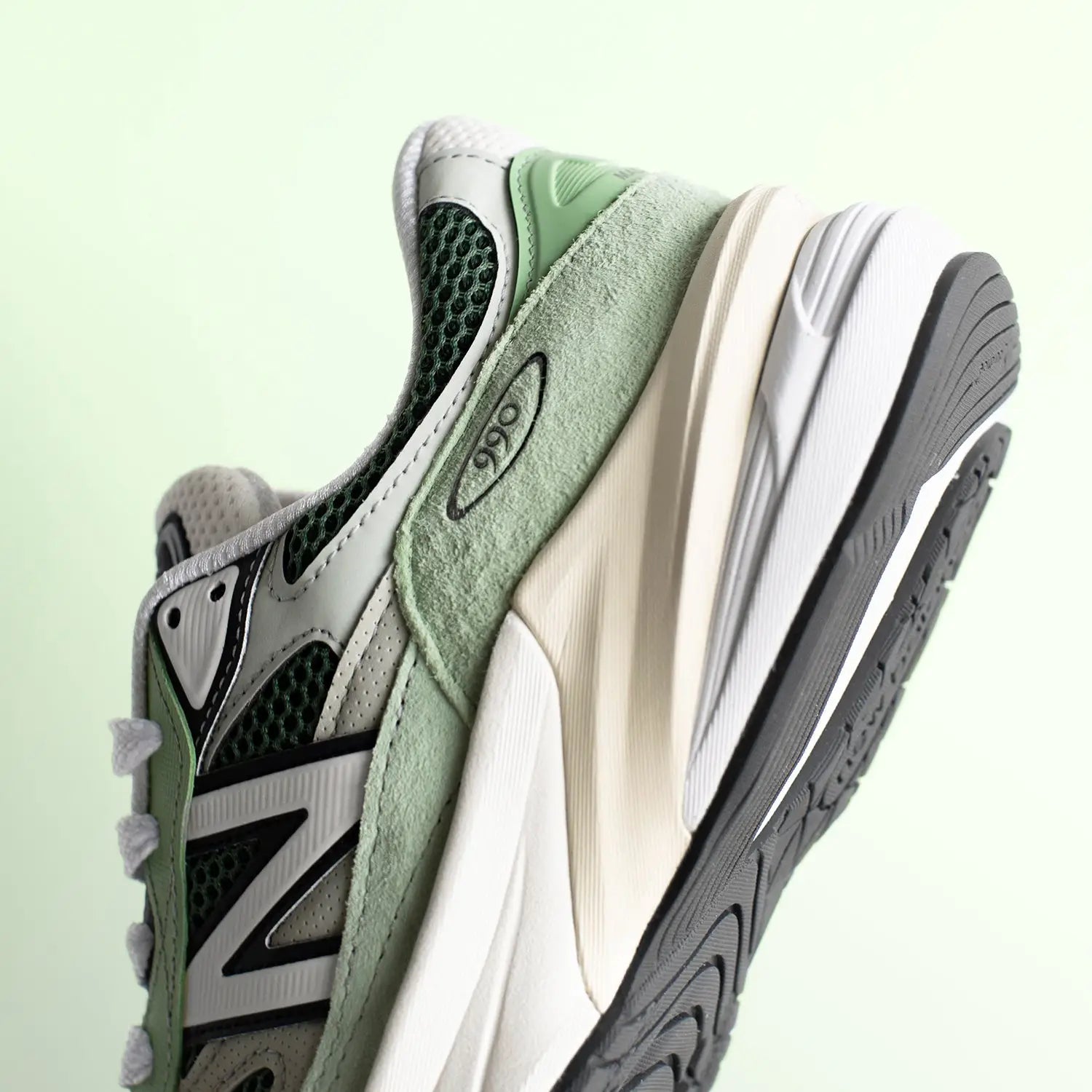 New Balance Made in USA U990AB6 ’Avocado’