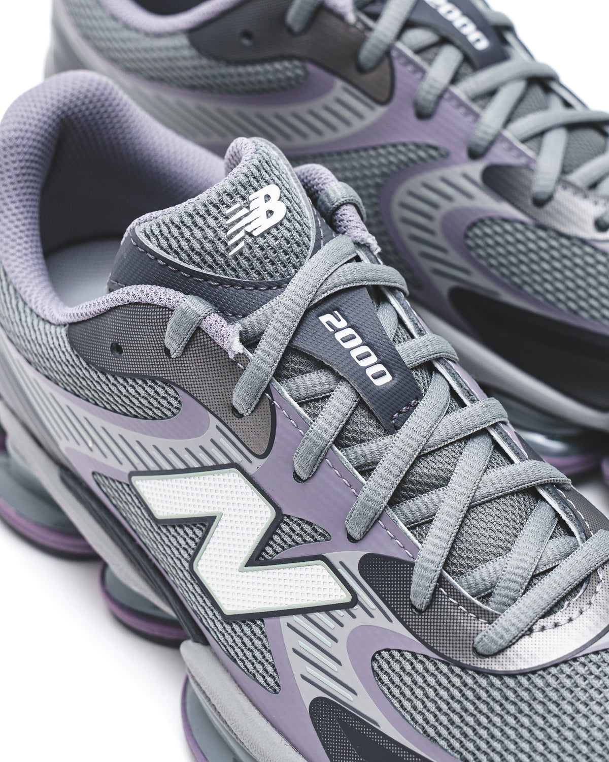 New Balance Men Abzorb 2000 Grey Day U20008LR