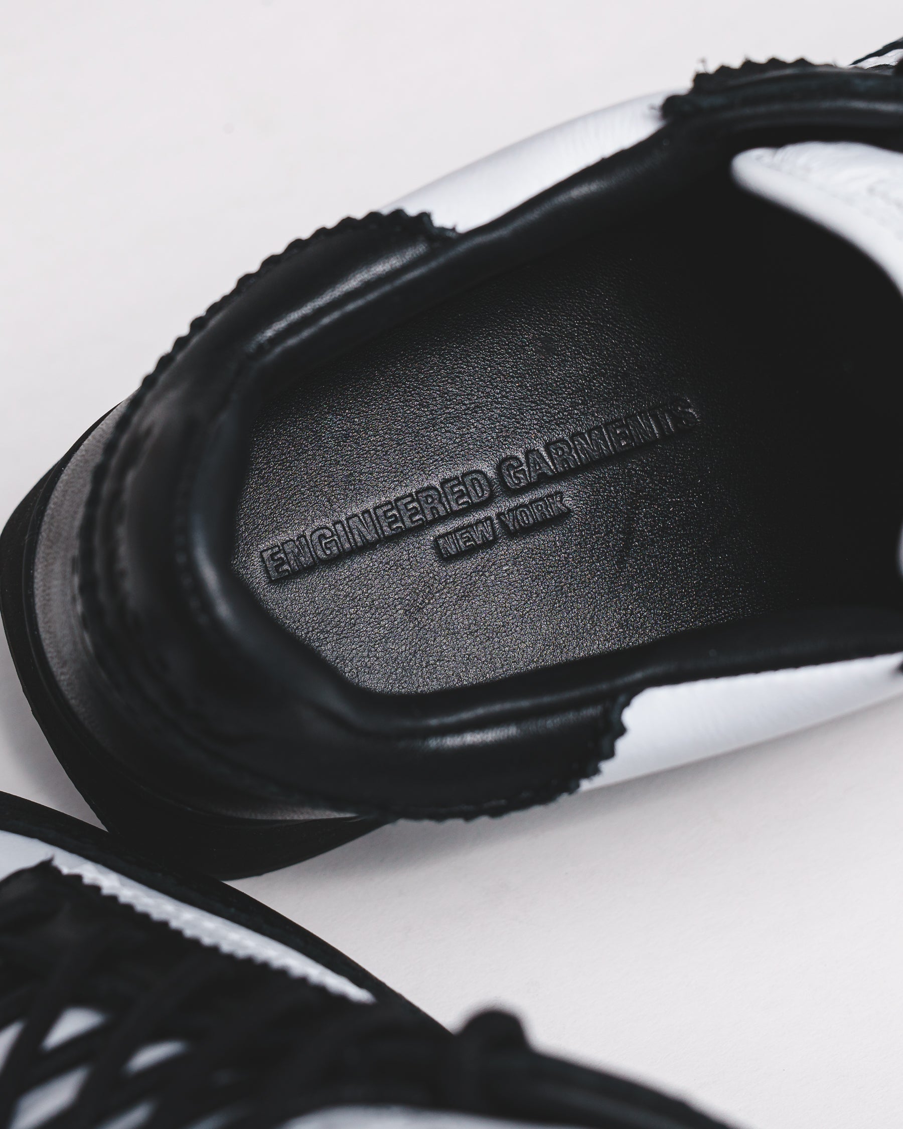 Saucony x Engineered Garments Men Shadow Original Wingtip Black White S71046-4