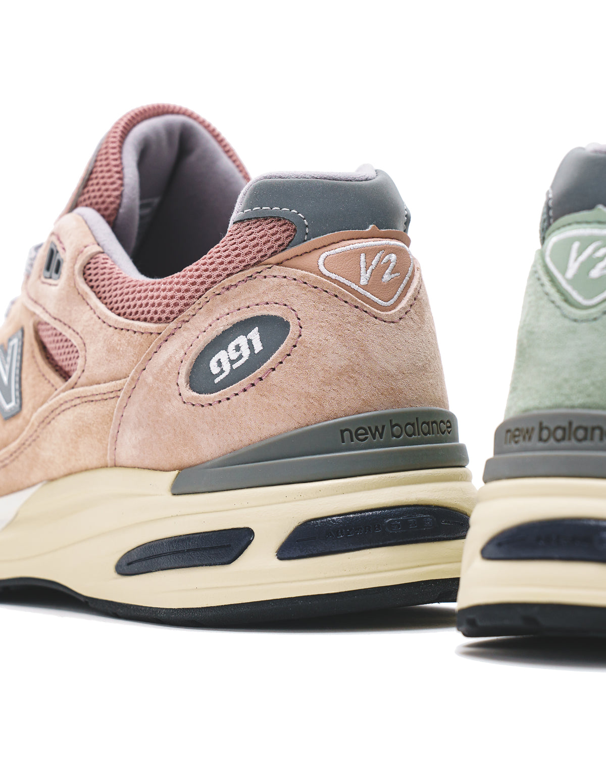 New Balance Unisex Made in UK 991v2 Mahogany Rose U991RB2