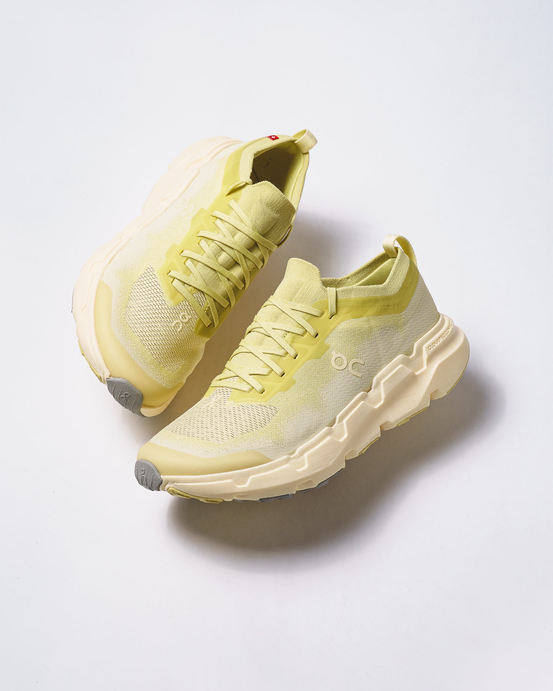 ON Men Cloudsoma Acacia Lychee 3MF30655309