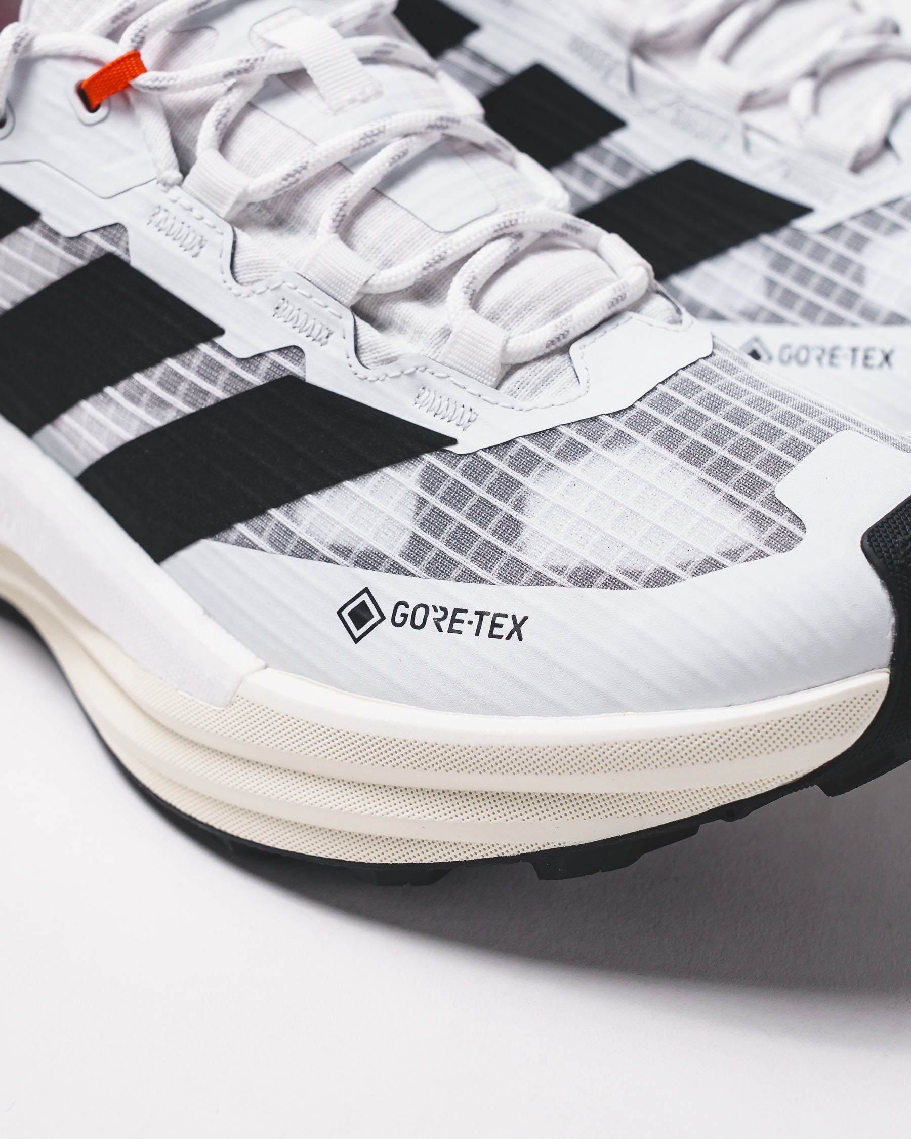 Adidas Men Terrex Freehiker 3 Mid GORE-TEX White KI8267