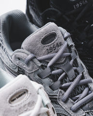 New Balance Unisex 1954R Sea Salt Linen U19541R3