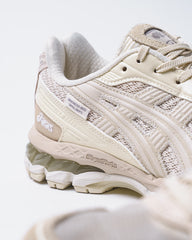 Asics x Invincible x Madness Men Gel-Kayano 12.1 Vanilla 1203B150-250