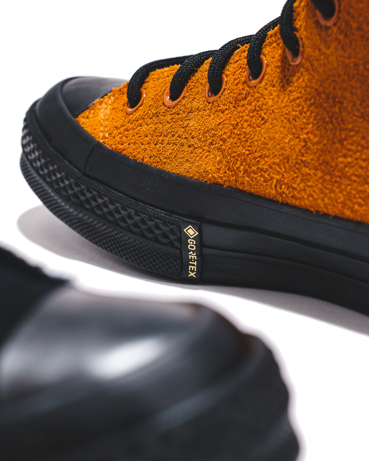 Converse Men Chuck 70 GTX Black A20526C-001