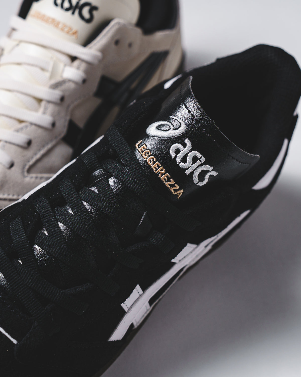 Asics Men Leggerezza ST Black White 1203B184-001
