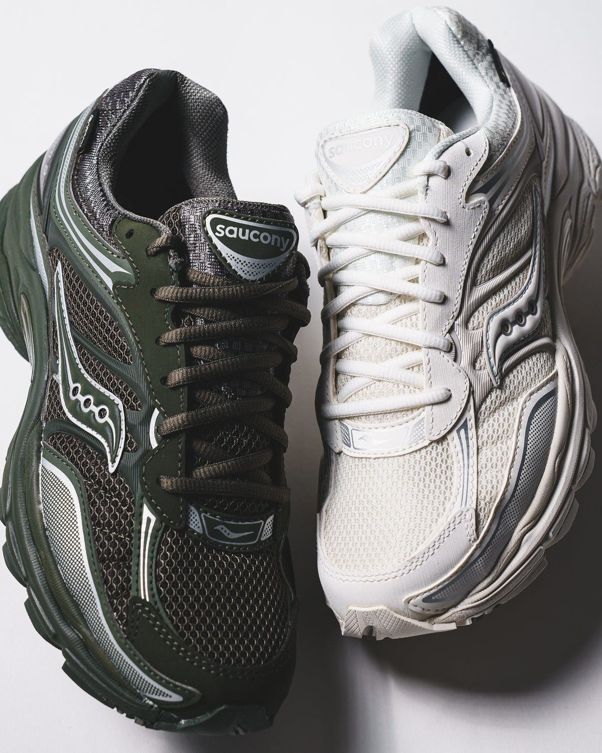 Saucony Men Progrid Omni 9 GTX Ivory S101176-1006