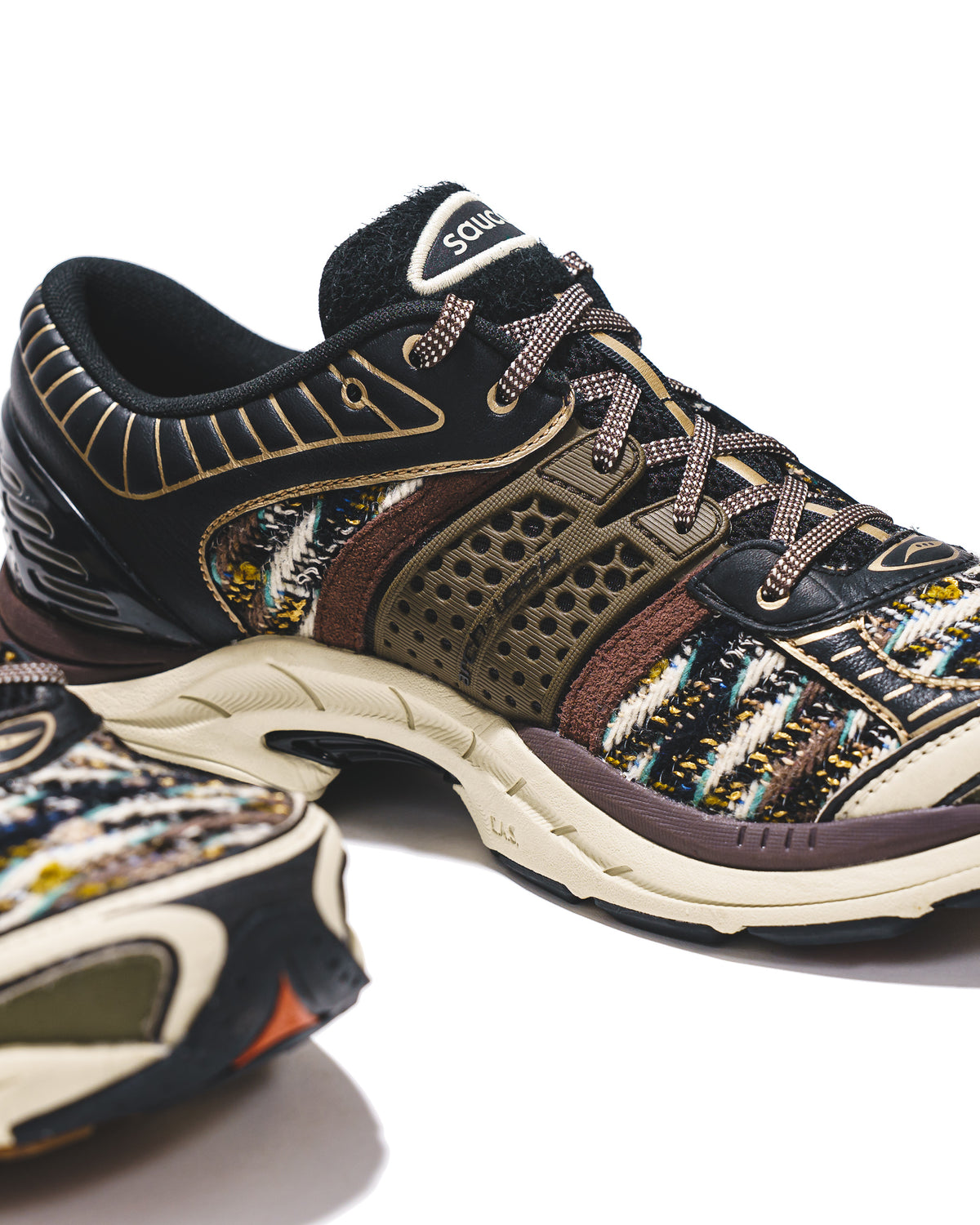 Saucony Men Progrid Paramount Black Aureate S101258-1003