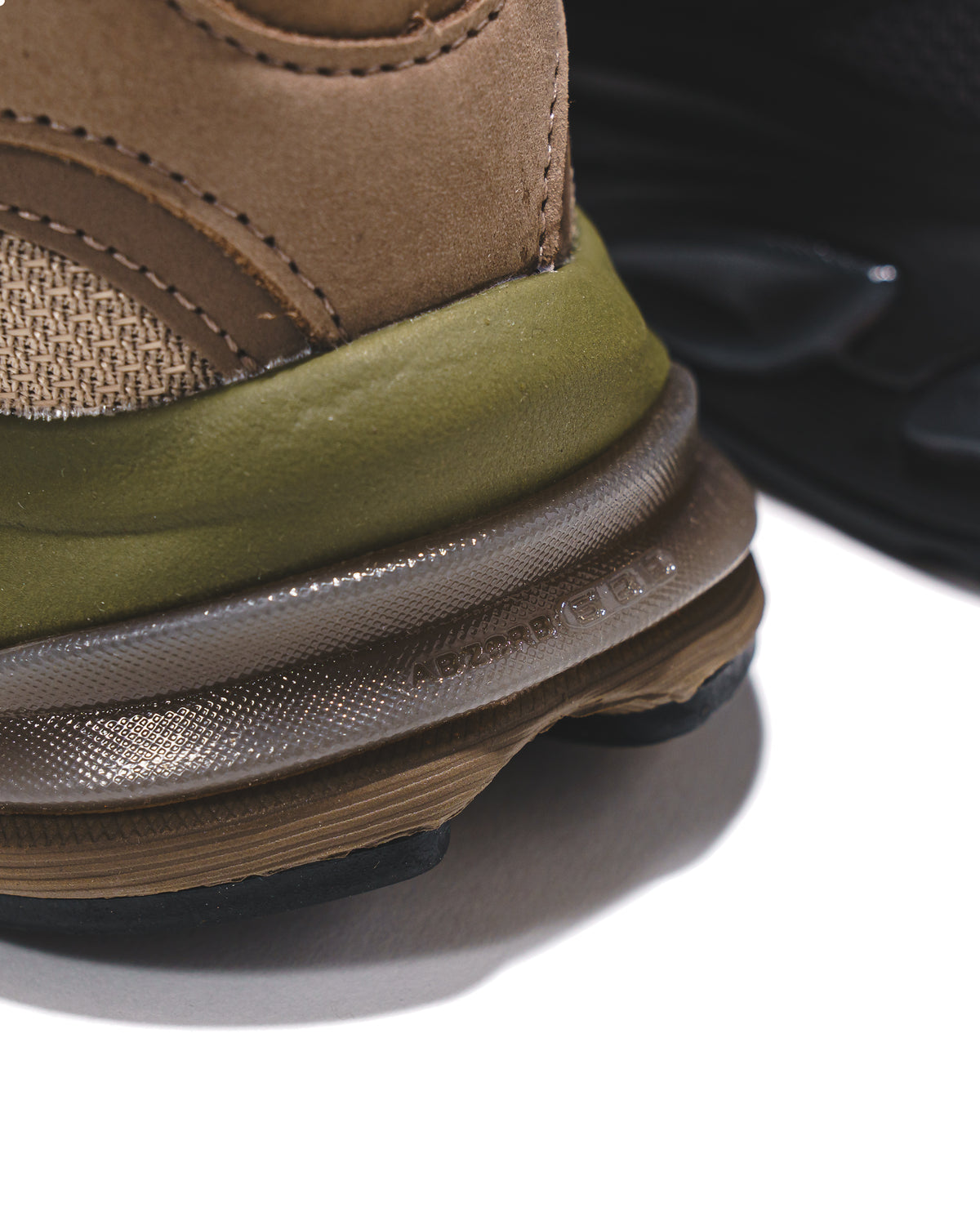 New Balance Men 2010 GORE-TEX Light Mushroom U20105HA