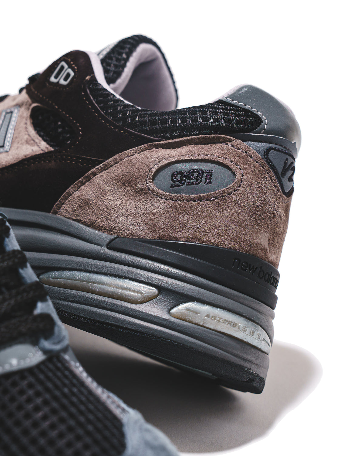 New Balance Men Made in UK 991v2 Elevated Neutrals Iron Mulch U991EY2
