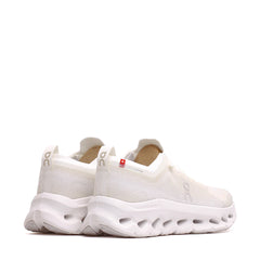 ON Women Cloudtilt Moon Zendaya White Frost 3WF30420664