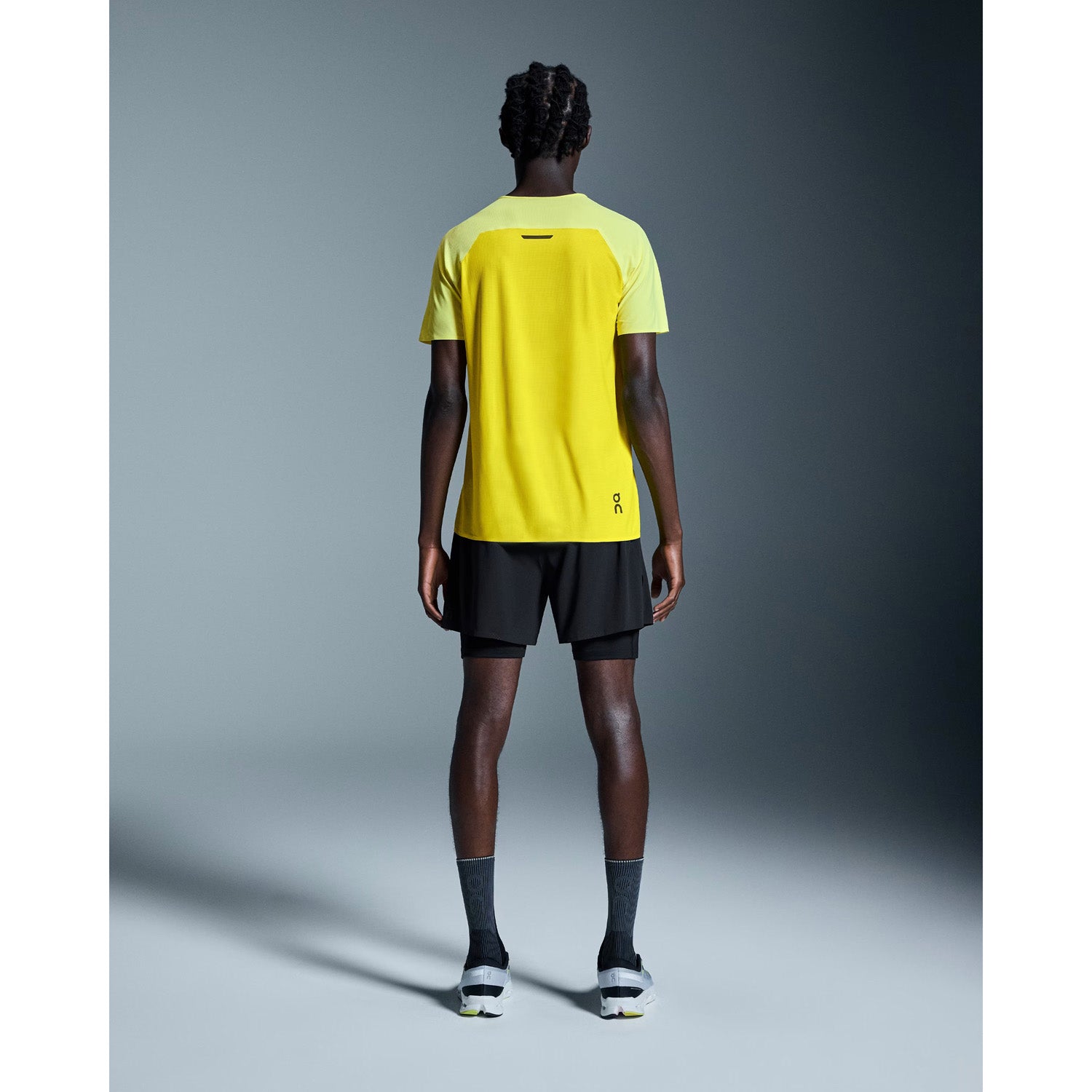 ON Men 5" Performance 2/1 Shorts Black