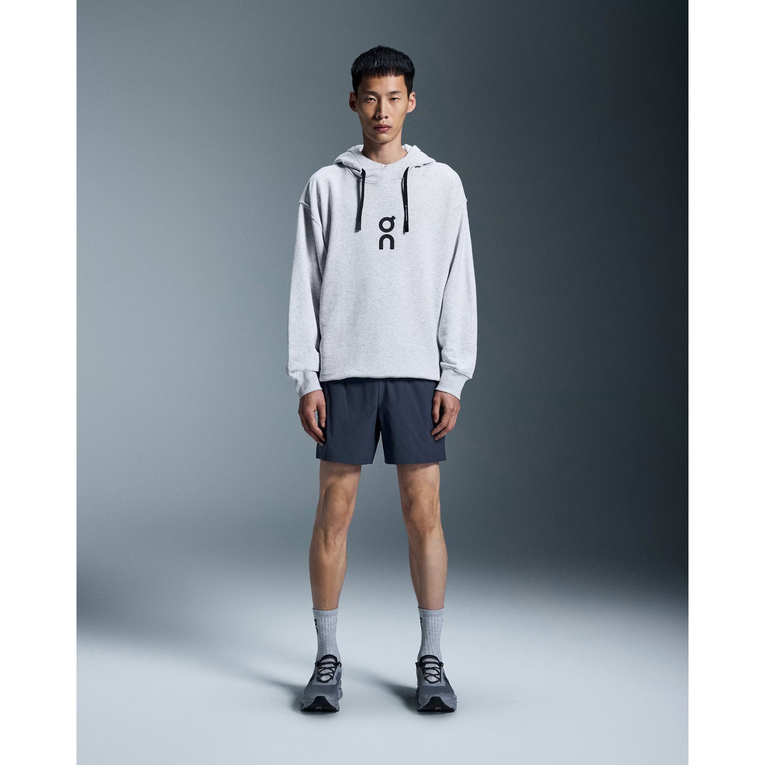 ON Men 5" Core Shorts Midnight Secondary image