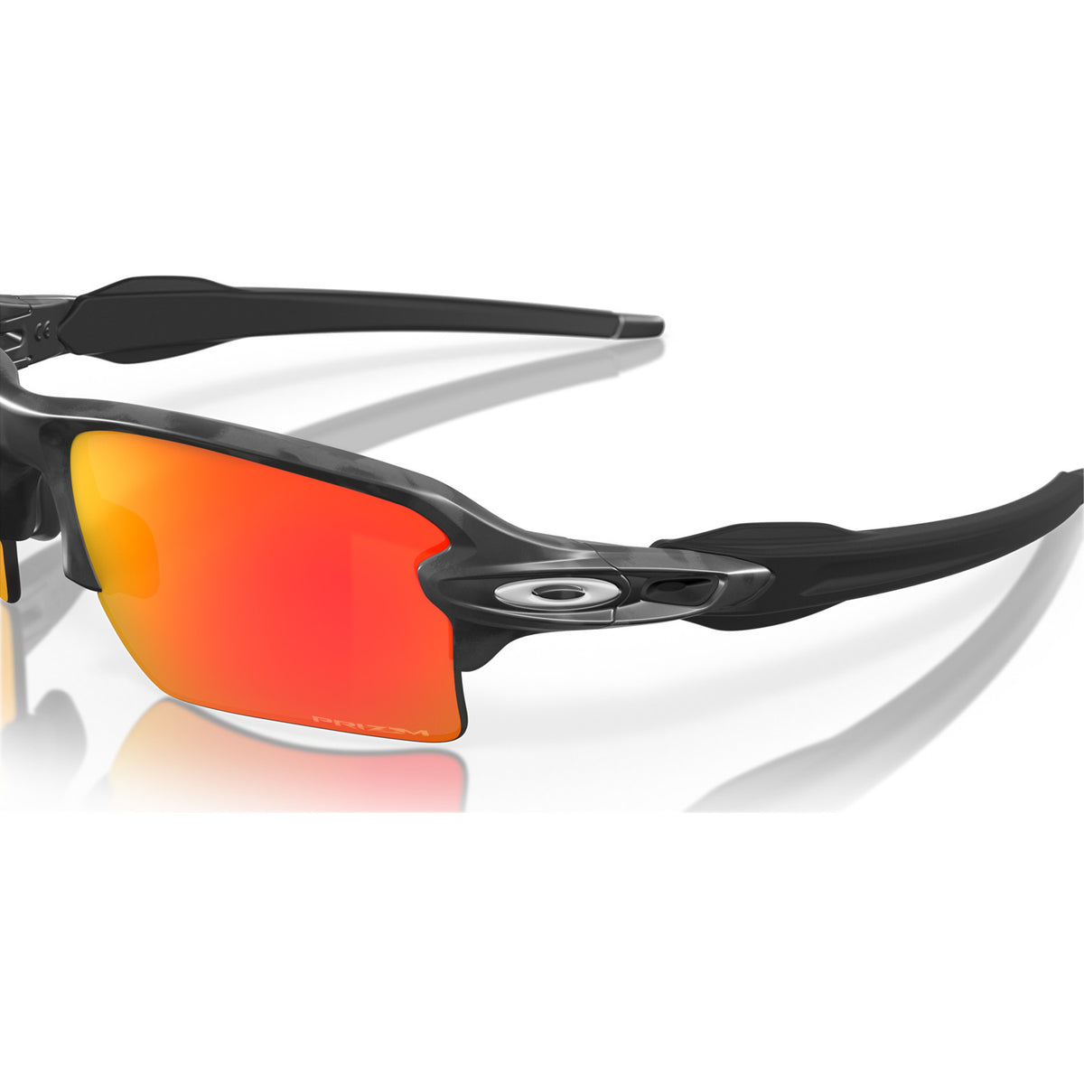 Oakley FLAK 2.0 XL Matte Black Camo w/ Prizm Ruby
