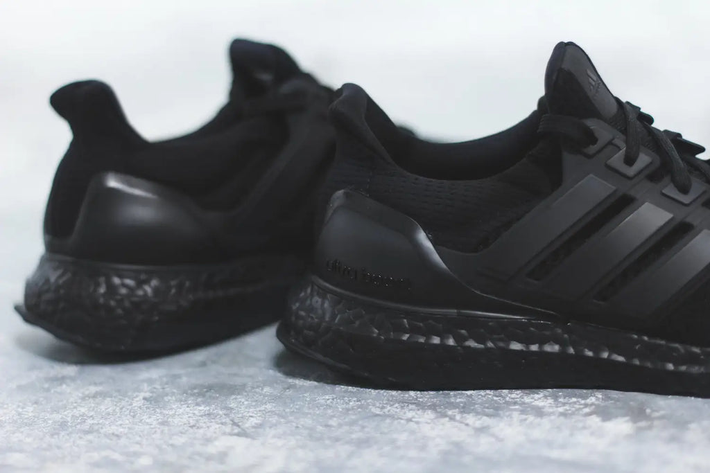 Adidas UltraBOOST LTD Primeknit Triple-Black - BB4677