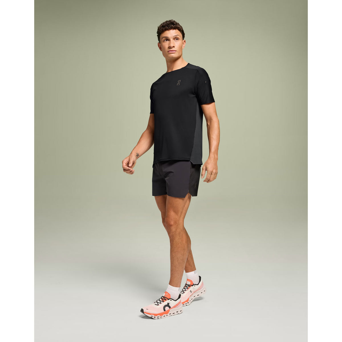 ON Men Performance-T Black Eclipse