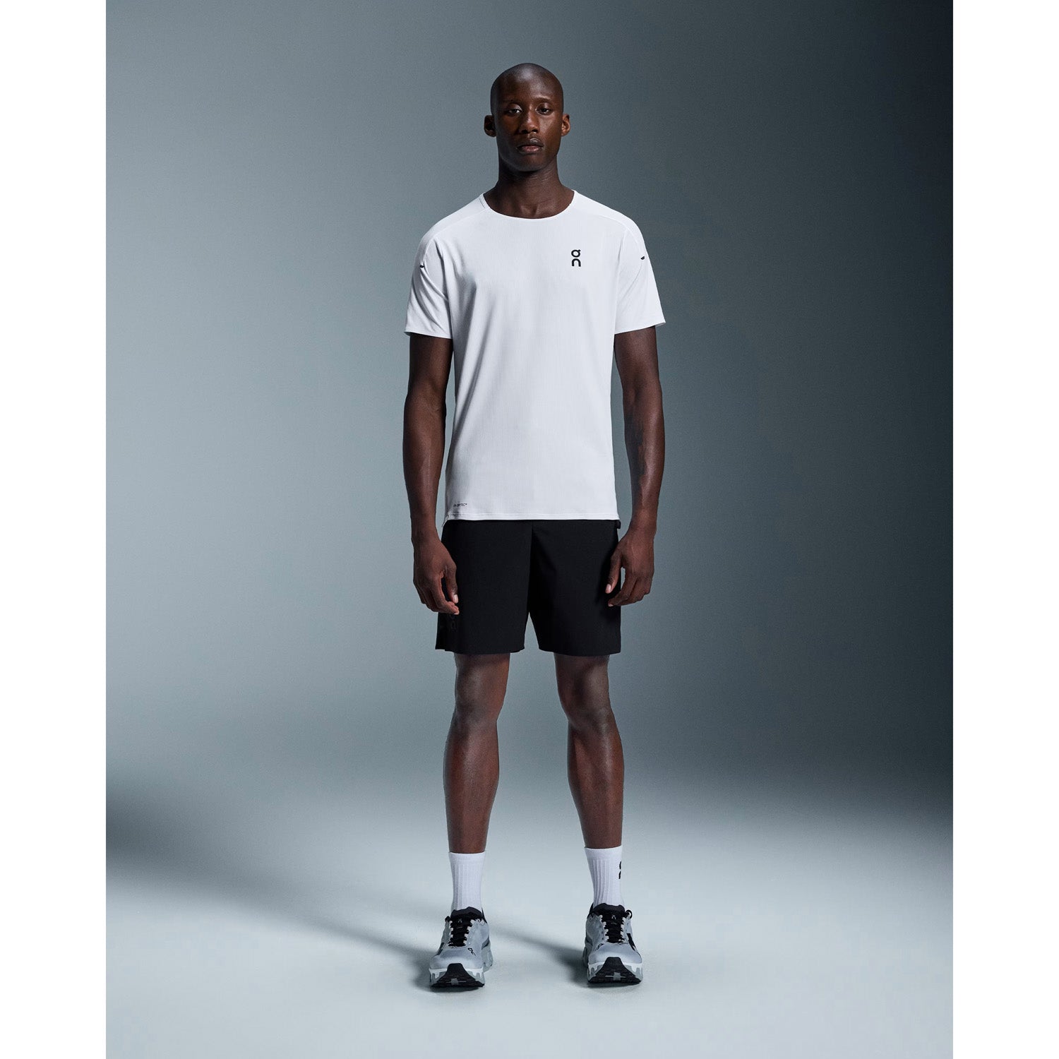 ON Men Performance-T White Silver Secondary image