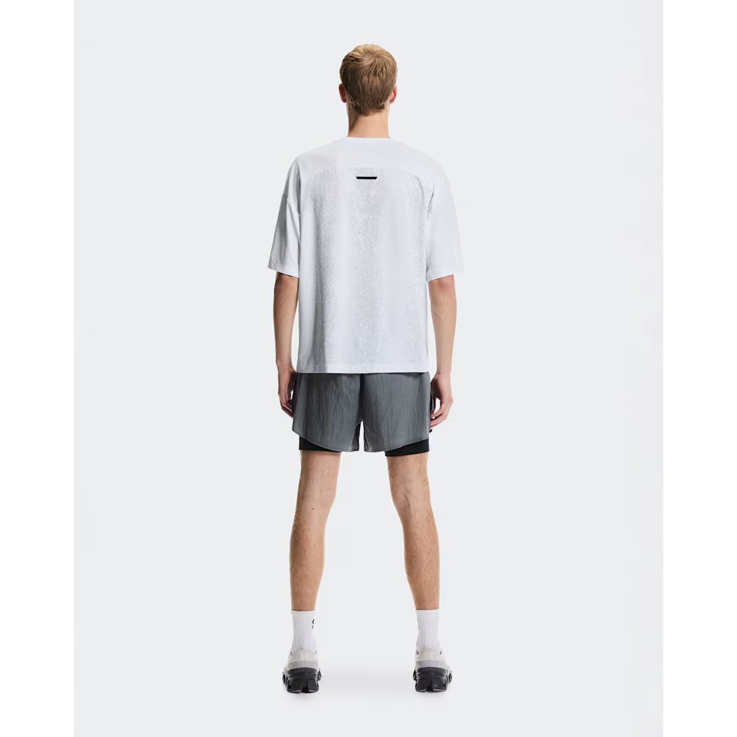 ON Men Performance Volt-T White