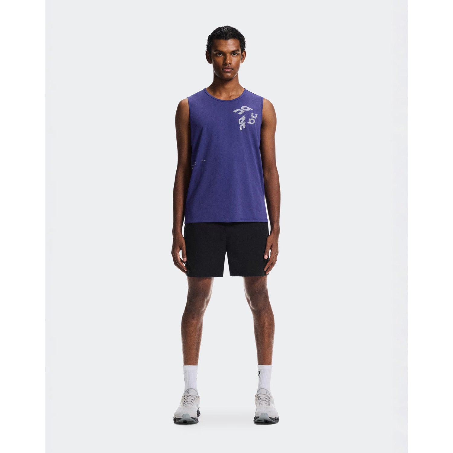 ON Men Run Tank Twilight Secondary image