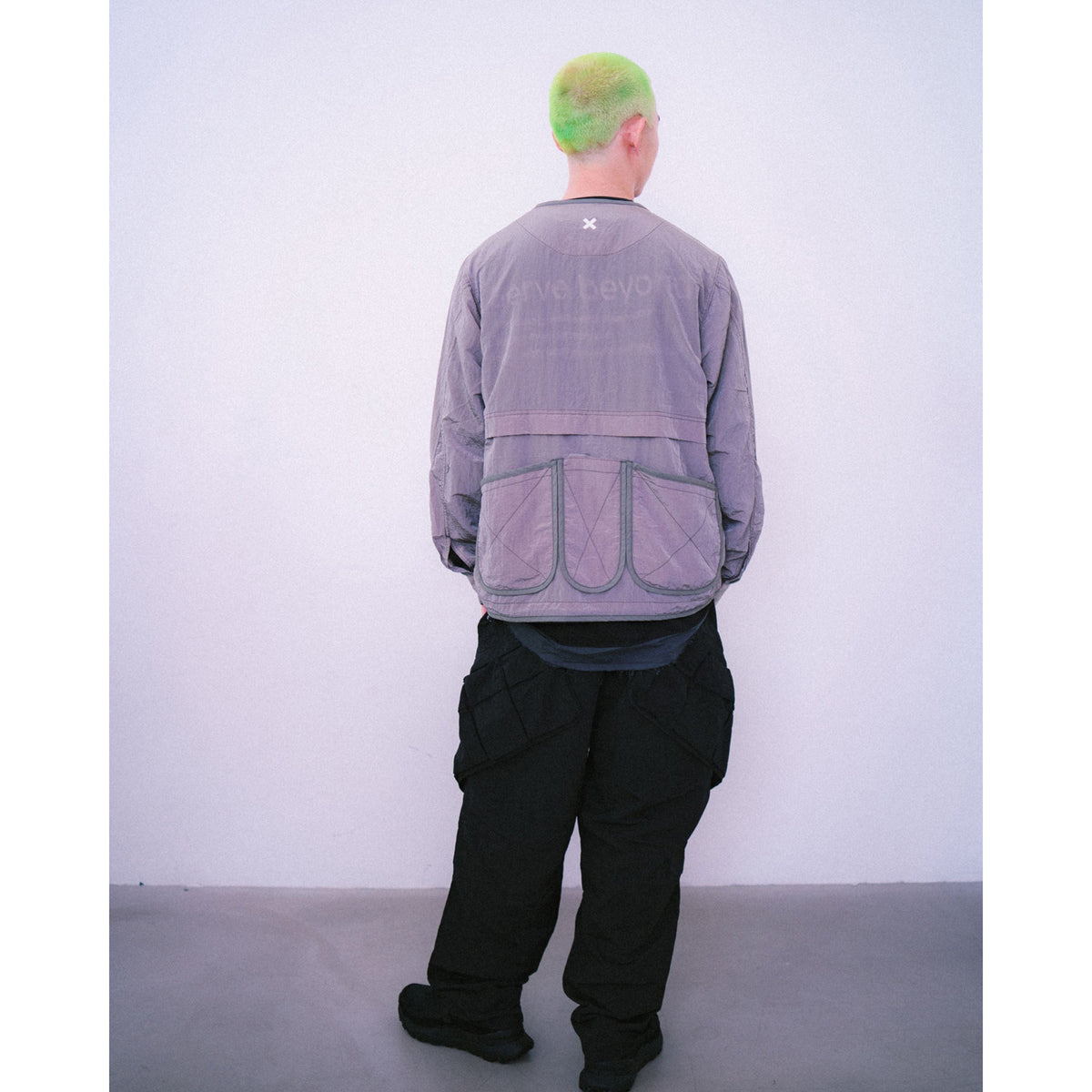 Lakh Multi Pockets Detached Cargo Pants Black