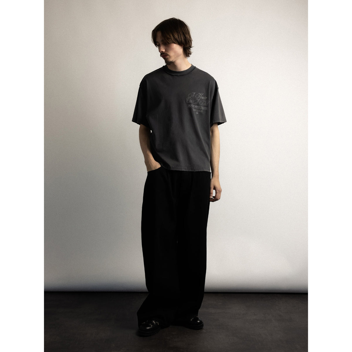 SCRT Theatre Cropped T-Shirt Washed Black