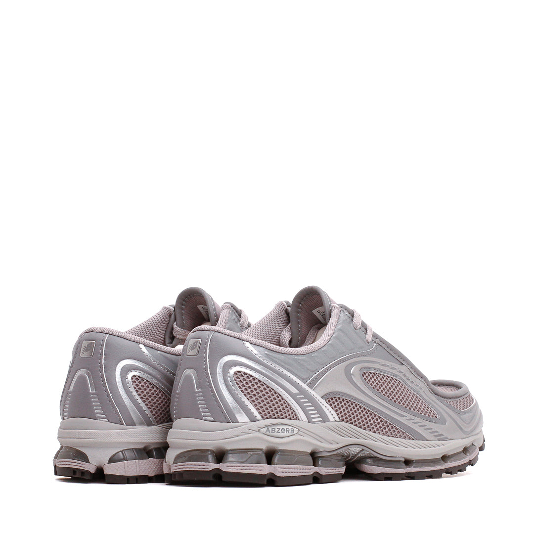 New Balance Men 1890A Truffle Salt Silver Metallic U18909VF