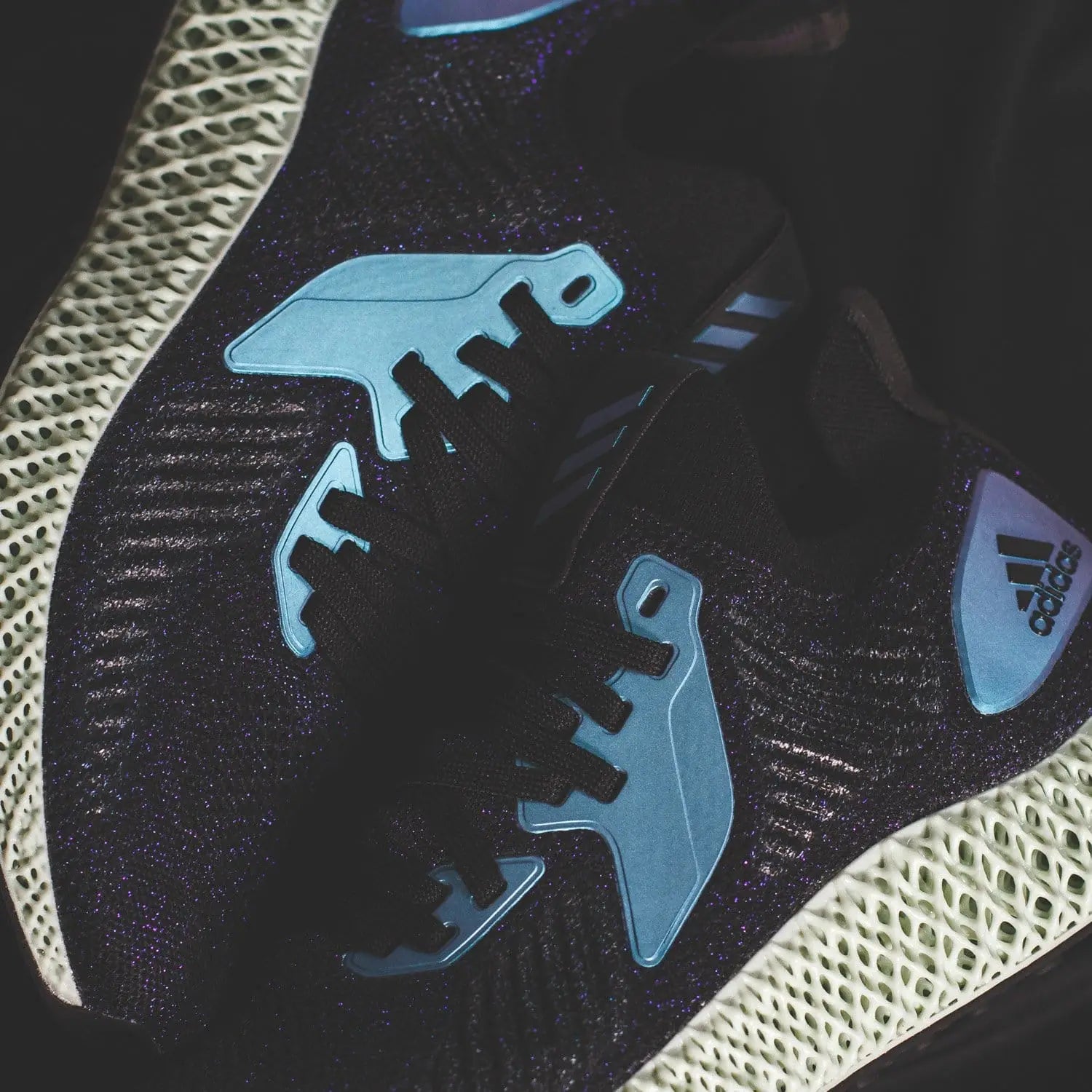 Adidas Alphaedge 4D: Goodbye Gravity