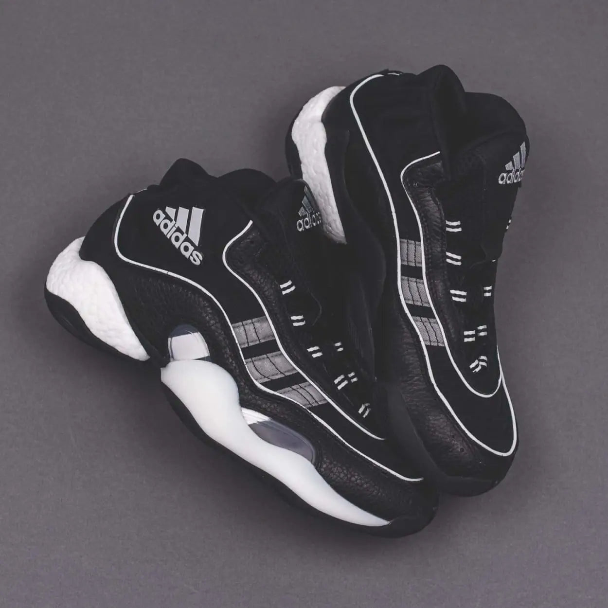 adidas Originals Never Made Pack - Micro Pacer x NMD R1 (G26778) adidas 98 x Boost-You-Wear (G26807) Country x Kamanda (G26797) ZX 930 x EQT