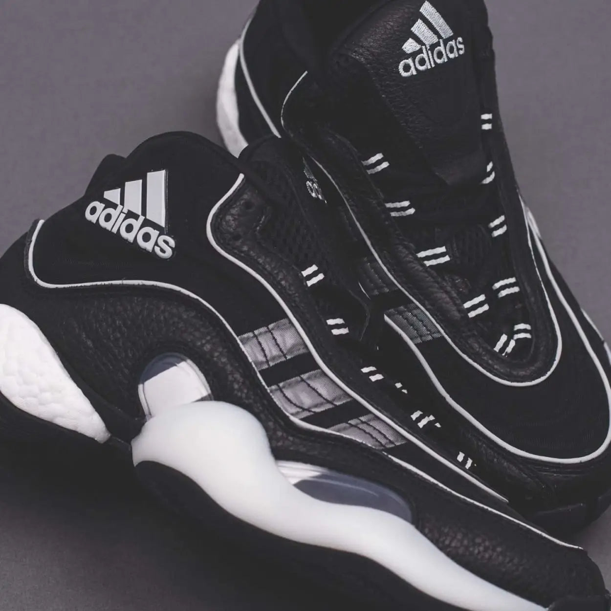 adidas Originals Never Made Pack - Micro Pacer x NMD R1 (G26778) adidas 98 x Boost-You-Wear (G26807) Country x Kamanda (G26797) ZX 930 x EQT