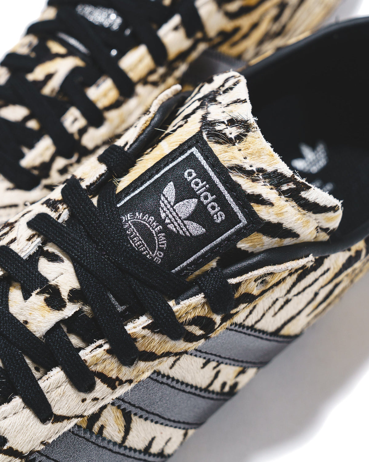 Adidas Women Tokyo Off White Core Black KI4173 - FOOTWEAR - Canada
