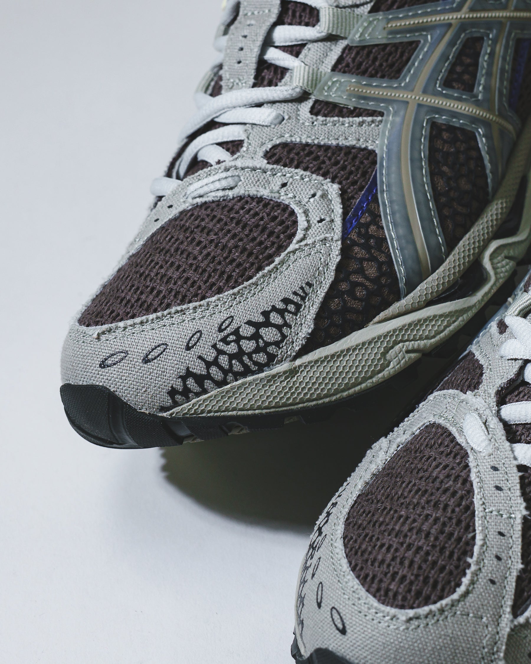 Asics x 18EAST Unisex Gel Nimbus 10.1 Canteen Abbey Stone 1203A968 200 FOOTWEAR Canada