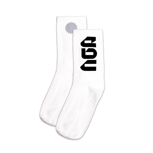 Everyday Better Club Performance Socks White Black - SOCKS - Canada