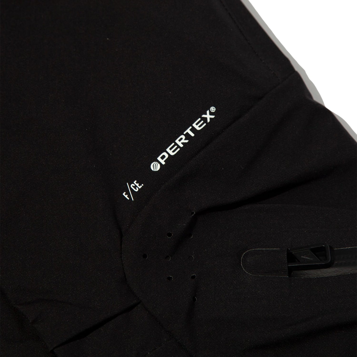 F/CE Men Tech WP Trousers Black - BOTTOMS - Canada