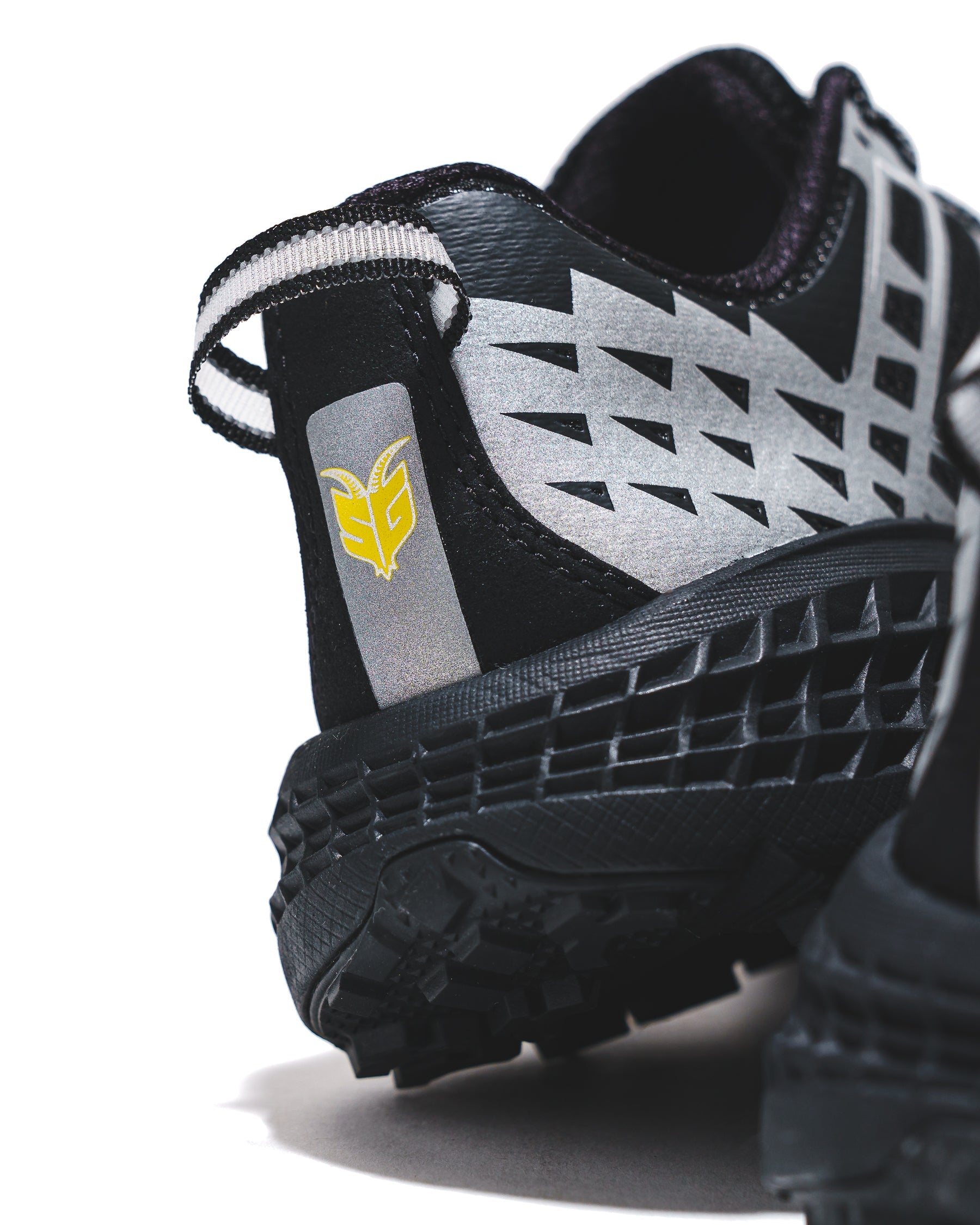 Hoka One One Speedgoat 2 TS Black Stardust 1171910-BKSTR - FOOTWEAR - Canada