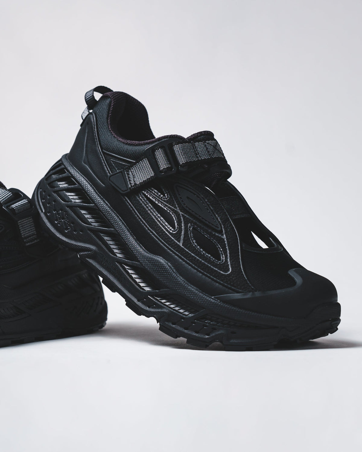 Hoka One One Unisex Stinson Breeze Black Carbon Black 1174450-BBNB - FOOTWEAR - Canada