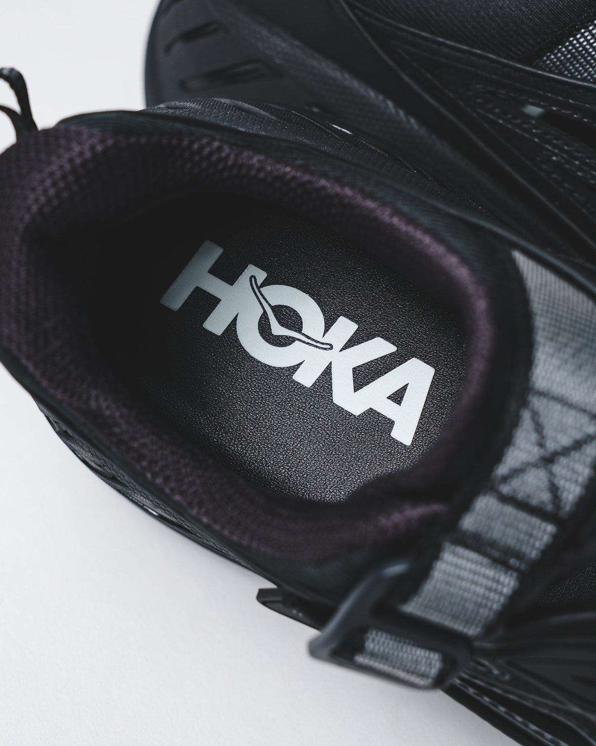 Hoka One One Unisex Stinson Breeze Black Carbon Black 1174450-BBNB - FOOTWEAR - Canada
