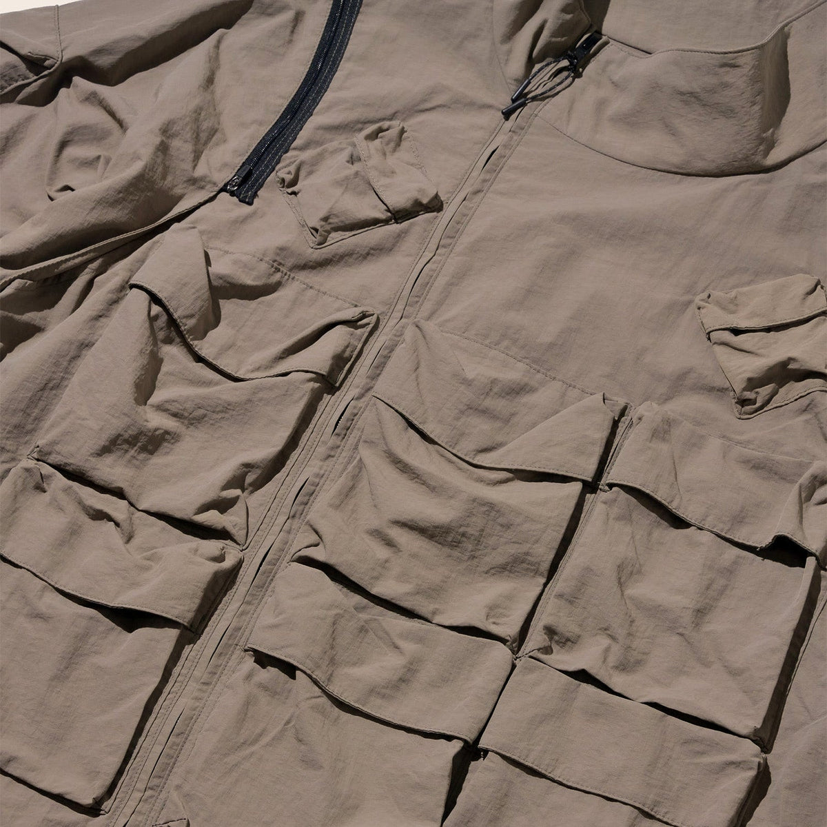 LAKH Double-way Detachable Vest Jacket Kahki - TOPS - Canada