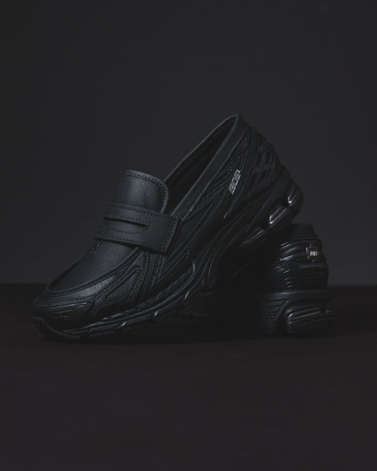 New Balance Unisex 1906L Black U1906LBN - FOOTWEAR - Canada