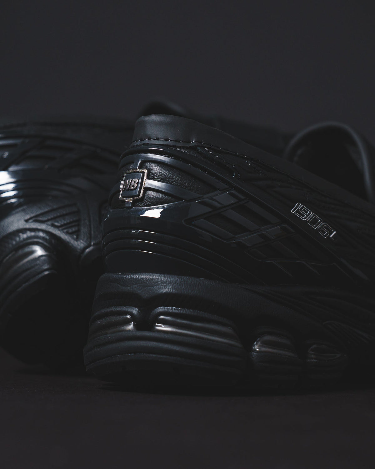 New Balance Unisex 1906L Black U1906LBN - FOOTWEAR - Canada