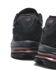 New Balance Unisex 2010 Black Iridescent U2010ETB - FOOTWEAR - Canada