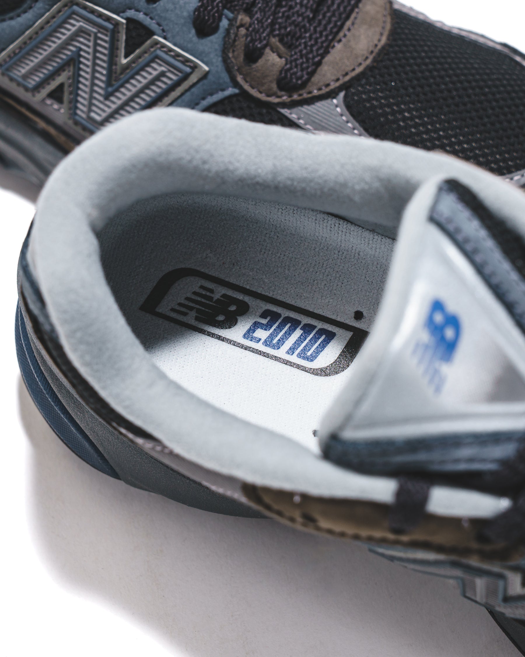 New Balance Unisex 2010 Tornado Faded Black U20107Z3 - FOOTWEAR - Canada