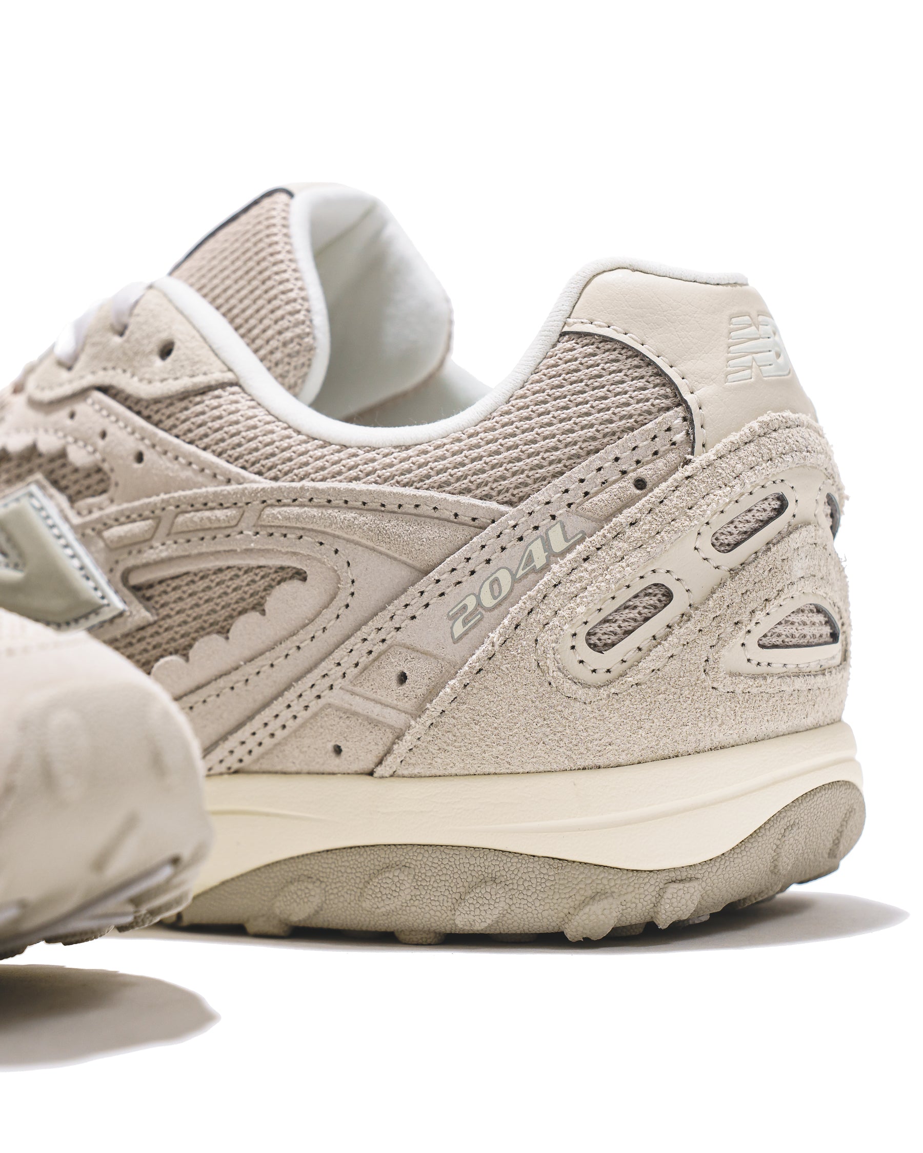 New Balance Unisex 204L Sea Salt Linen U204L2SZ - FOOTWEAR - Canada