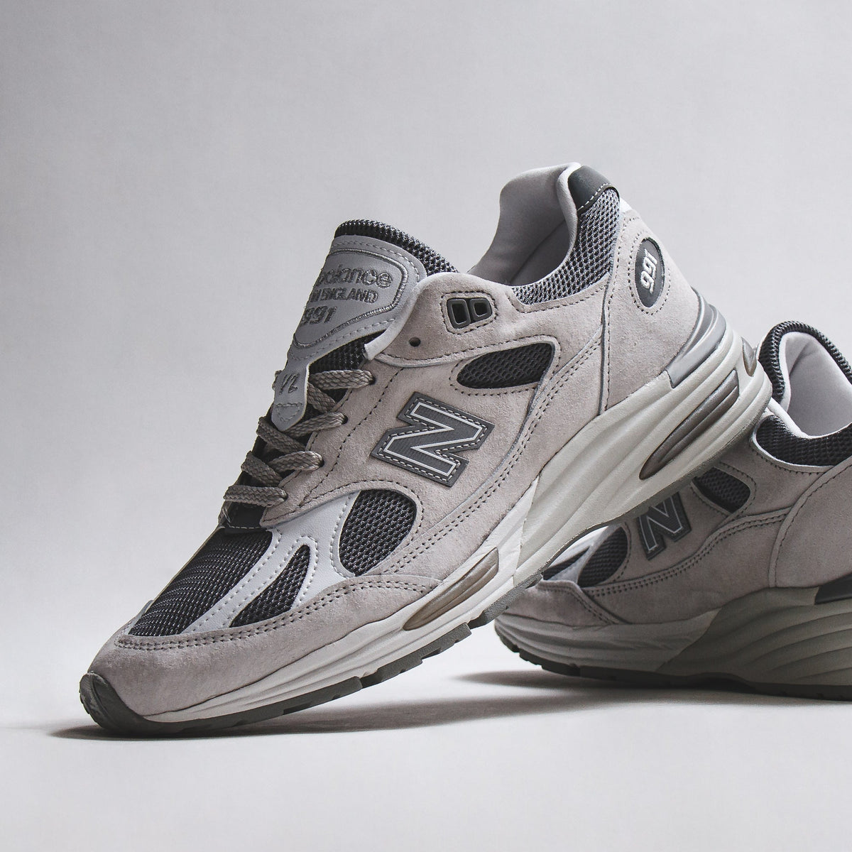 New Balance Unisex 991v2 Nimbus Cloud Made In UK U991LG2 - FOOTWEAR - Canada