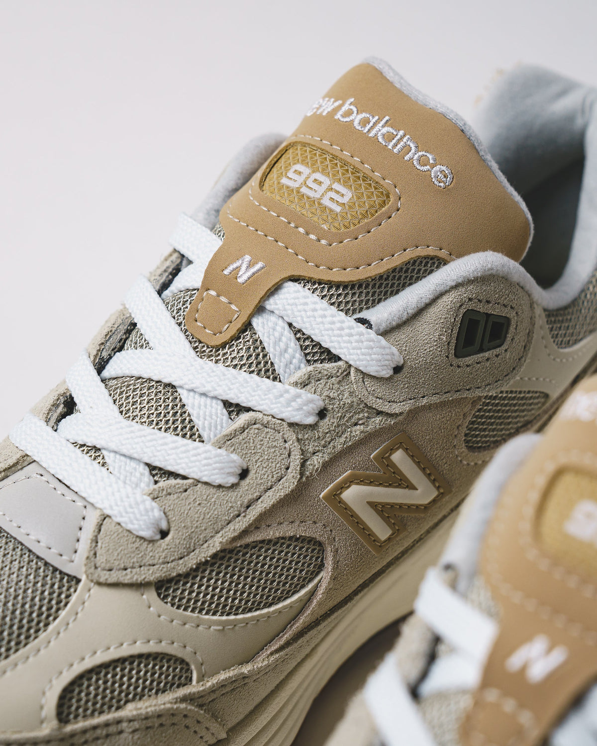 New Balance Unisex Made in USA 992 Olivine Incense U992720 - FOOTWEAR - Canada