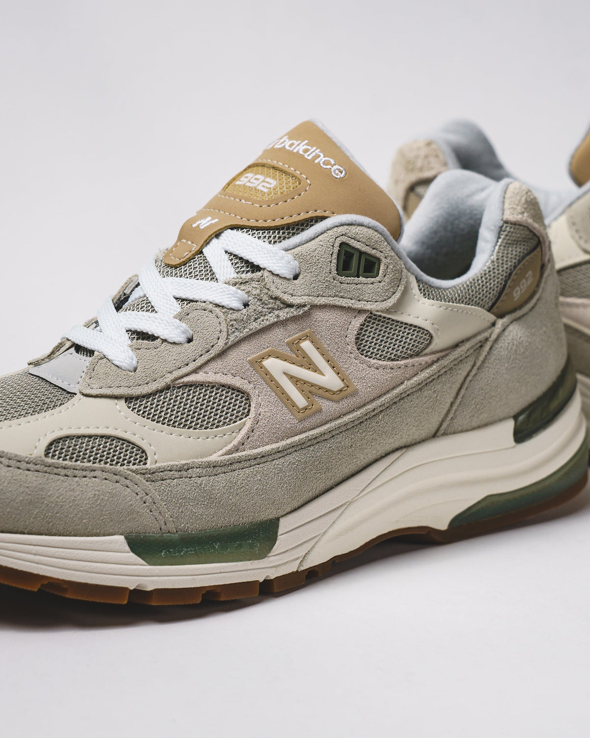 New Balance Unisex Made in USA 992 Olivine Incense U992720 - FOOTWEAR - Canada