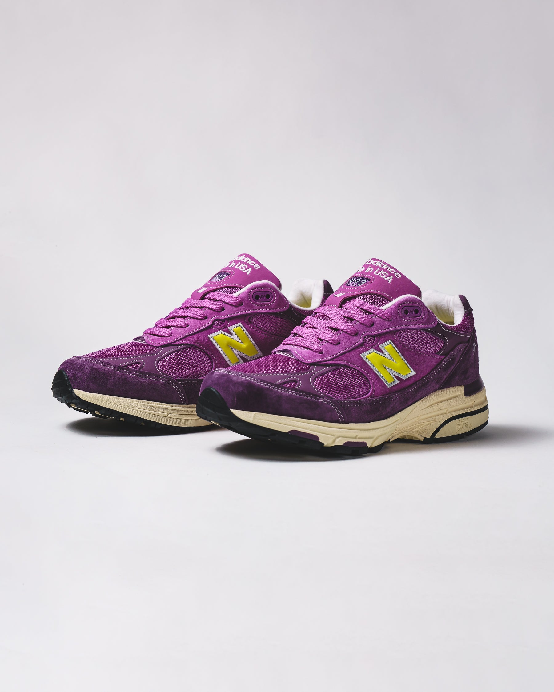 New Balance Unisex Made in USA 993 Passion Fruit Dusted Grape U9934JA - FOOTWEAR - Canada