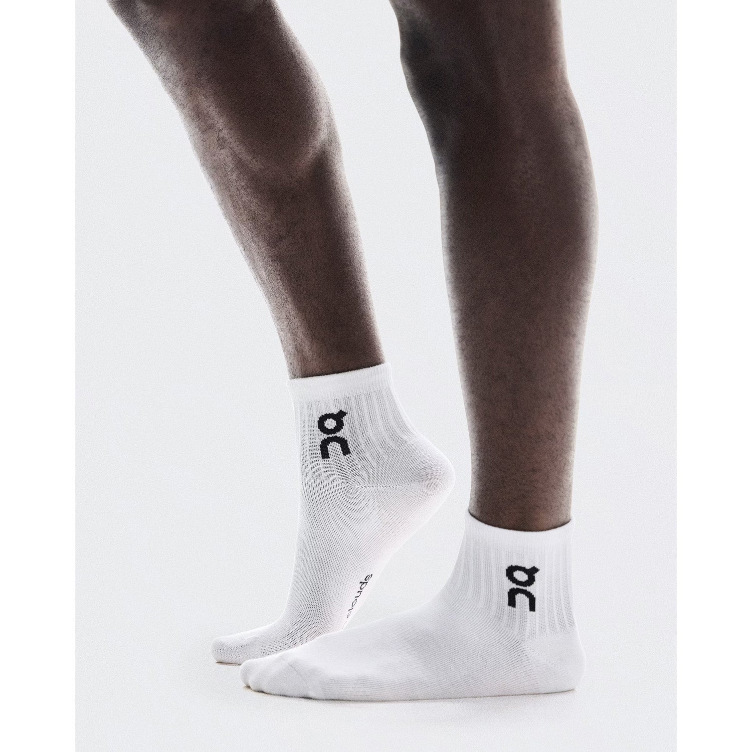 ON Logo Sock Mid 3P White Secondary image
