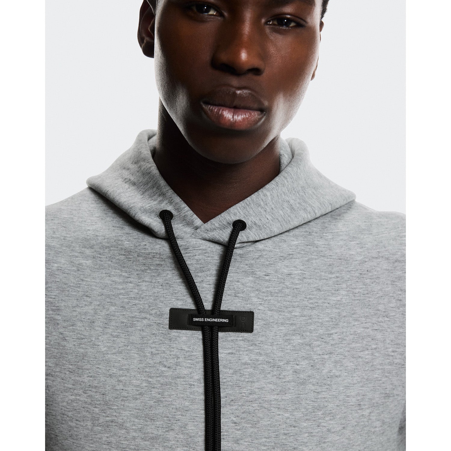 ON Men Focus Tech Hoodie Basalt - SWEATERS - Canada