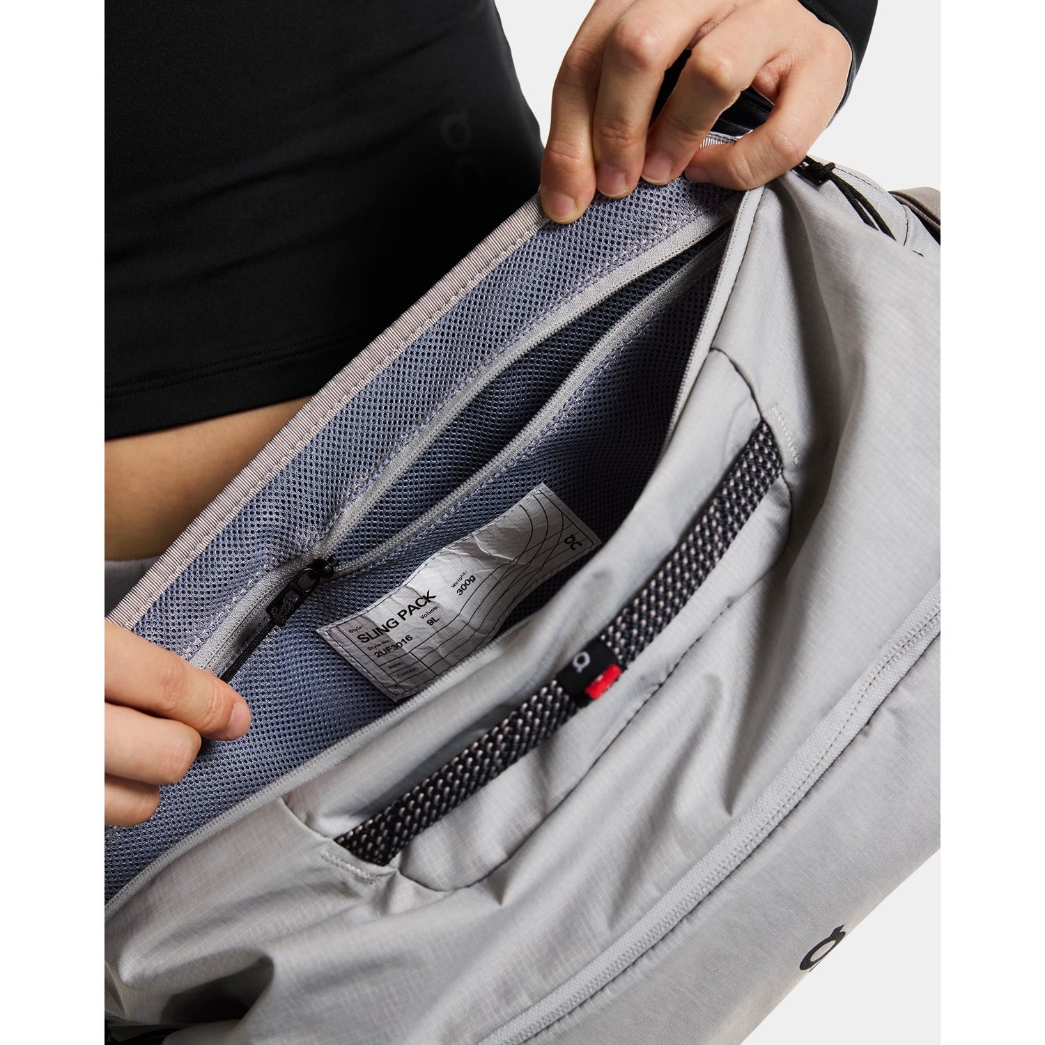 ON Sling Pack 9L Glacier Black - BAGS - Canada